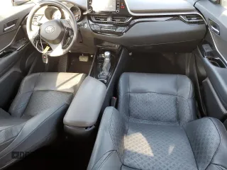 2022 Toyota C-HR XLE with VIN NMTKHMBX4NR145810, listed as a Copart auction lot 83892674 with 40,462 mi miles and Clean Title. Bid and sale history available at DreamBid. Image 8.