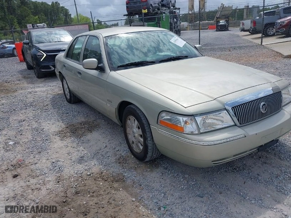 2004 Mercury Grand Marquis LS Premium with VIN 2MEFM75W14X649140, listed as a IAAI auction lot 42095663 with 88,896 mi miles. Bid and sale history available at carsss.com. Image 1.