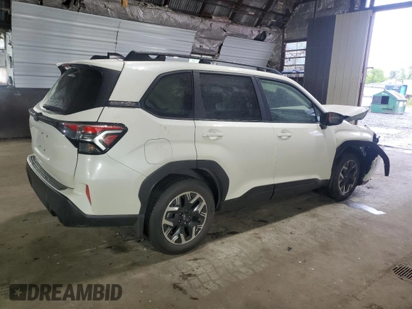 2025 Subaru Forester Premium with VIN JF2SLDDC3SH523661, listed as a Copart auction lot 57721475 with 1,075 mi miles and Salvage title. Bid and sale history available at DreamBid. Image 3.