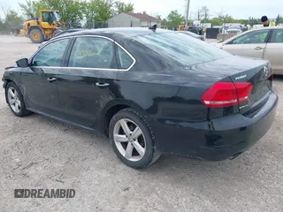 2013 Volkswagen Passat SE with VIN 1VWBH7A33DC000739, listed as a IAAI auction lot 42348369 with 154,793 mi miles and . Bid and sale history available at DreamBid. Image 3.