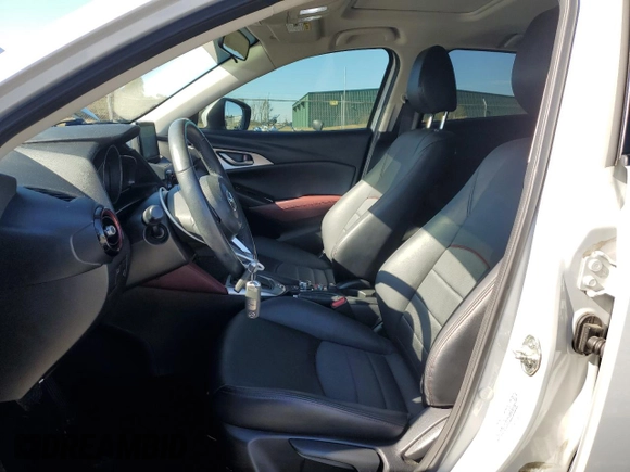 2018 Mazda CX-3 Touring with VIN JM1DKFC71J1305316, listed as a Copart auction lot 88087095 with 68,279 mi miles and Salvage Title. Bid and sale history available at DreamBid. Image 7.