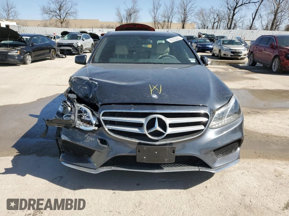 2014 Mercedes-Benz E-Class E 350 Luxury with VIN WDDHF8JB5EA980946, listed as a Copart auction lot 48225005 with 0 mi miles and Salvage Title. Bid and sale history available at carsss.com. Image 5.
