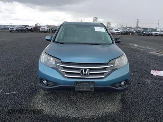 2013 Honda CR-V EX-L with VIN 5J6RM4H70DL062470, listed as a IAAI auction lot 41818275 with 146,936 mi miles. Bid and sale history available at carsss.com. Image 12.