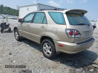 2002 Lexus RX 300 with VIN JTJHF10U620271641, listed as a IAAI auction lot 42681622 with 225,526 mi miles and . Bid and sale history available at DreamBid. Image 3.