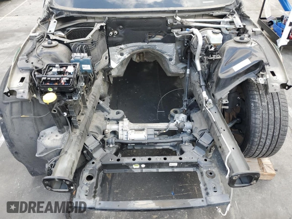 2014 Chevrolet SS с VIN 6G3F15RW9EL953939, выставлен на аукционе Copart как лот 54904795 с пробегом 98 617 миль миль и Списание • Salvage title. История ставок и продаж доступна на DreamBid. Изображение 11.
