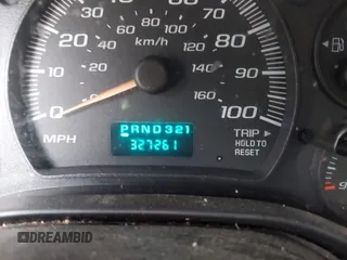 2006 Chevrolet Express Cargo with VIN 1GCFG15X261206862, listed as a IAAI auction lot 42170725 with 327,261 mi miles and . Bid and sale history available at DreamBid. Image 16.