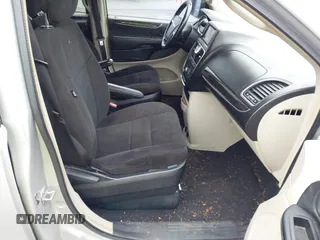 2012 Chrysler Town & Country Touring with VIN 2C4RC1BG3CR134199, listed as a IAAI auction lot 41947165 with 135,316 mi miles and . Bid and sale history available at DreamBid. Image 5.
