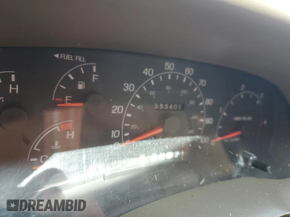 2000 Ford F-350 XL with VIN 3FTSW30F8YMA37190, listed as a Copart auction lot 67695694 with 555,401 mi miles and Salvage title. Bid and sale history available at DreamBid. Image 9.