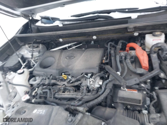 2022 Toyota RAV4 Hybrid XLE with VIN JTMRWRFV4ND568071, listed as a IAAI auction lot 41352014 with 47,513 mi miles. Bid and sale history available at carsss.com. Image 10.