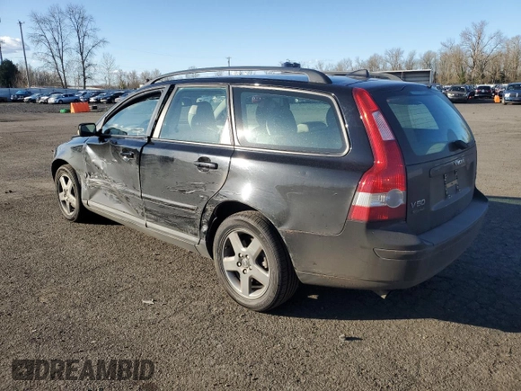 2006 Volvo V50 2.5L Turbo with VIN YV1MJ682462205500, listed as a Copart auction lot 48192385 with 157,707 mi miles and Salvage Title. Bid and sale history available at carsss.com. Image 2.