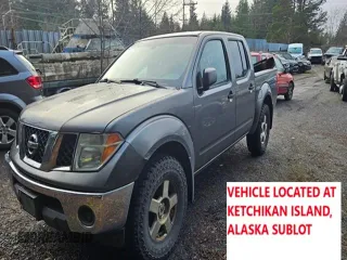 2007 Nissan Frontier LE with VIN 1N6AD07W17C402392, listed as a Copart auction lot 83113564 with 152,584 mi miles and Salvage title. Bid and sale history available at DreamBid. Image 1.