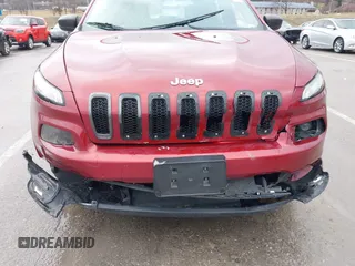 2016 Jeep Cherokee Sport with VIN 1C4PJMAB8GW120767, listed as a IAAI auction lot 41466290 with 1 mi miles. Bid and sale history available at carsss.com. Image 13.