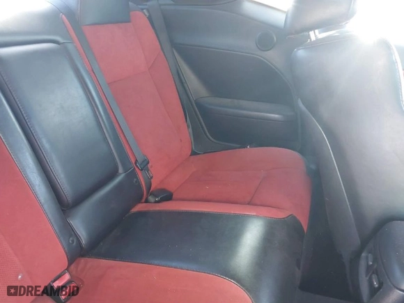 2015 Dodge Challenger R/T Plus with VIN 2C3CDZBT5FH733697, listed as a IAAI auction lot 40841200 with NaN miles. Bid and sale history available at carsss.com. Image 8.