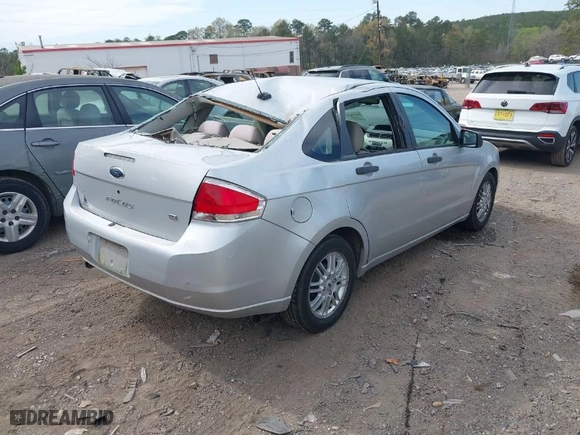 2009 Ford Focus SE with VIN 1FAHP35N49W148334, listed as a IAAI auction lot 41887678 with 73,630 mi miles. Bid and sale history available at carsss.com. Image 4.