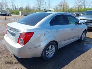 2013 Chevrolet Sonic LT with VIN 1G1JC5SHXD4185418, listed as a IAAI auction lot 41988445 with 177,696 mi miles. Bid and sale history available at carsss.com. Image 4.