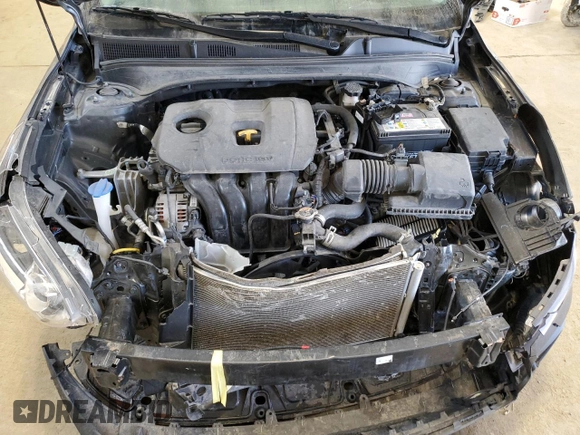 2021 Kia Forte LXS z VIN 3KPF24AD5ME356972, wystawiony jako Copart lot #47266514 z przebiegiem 58 189 mil mil oraz Szkoda całkowita • Salvage title. Historia ofert i sprzedaży dostępna na DreamBid. Obrazek 11.
