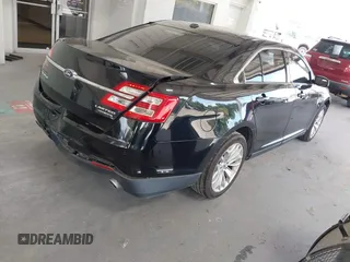 2017 Ford Taurus Limited z VIN 1FAHP2F81HG102598, wystawiony jako IAAI lot #42471410 z przebiegiem 165 386 mil mil oraz . Historia ofert i sprzedaży dostępna na DreamBid. Obrazek 4.