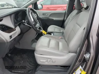 2019 Toyota Sienna XLE Auto Access Seat with VIN 5TDYZ3DC1KS015587, listed as a Copart auction lot 51951995 with 77,415 mi miles and Salvage Title. Bid and sale history available at carsss.com. Image 7.