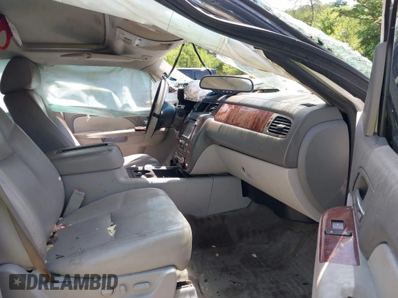 2013 Chevrolet Tahoe LT with VIN 1GNSCBE07DR372979, listed as a IAAI auction lot 42281955 with 214,737 mi miles and . Bid and sale history available at DreamBid. Image 5.