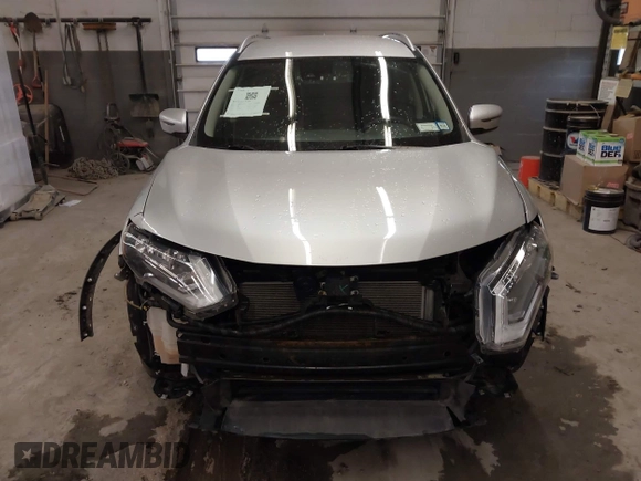 2019 Nissan Rogue SV with VIN KNMAT2MV3KP525593, listed as a IAAI auction lot 42044497 with 122,176 mi miles. Bid and sale history available at carsss.com. Image 13.
