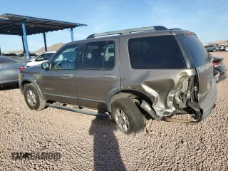2005 Ford Explorer XLS with VIN 1FMZU62K05UA25991, listed as a Copart auction lot 81614344 with 139,333 mi miles and Salvage title. Bid and sale history available at DreamBid. Image 2.