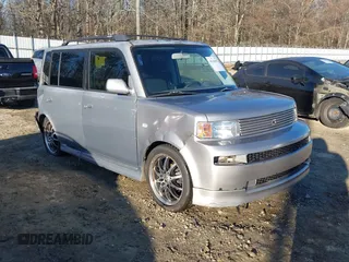 2005 Scion xB z VIN JTLKT324654007069, wystawiony jako IAAI lot #41630675 z przebiegiem 273 163 mil mil oraz . Historia ofert i sprzedaży dostępna na DreamBid. Obrazek 1.