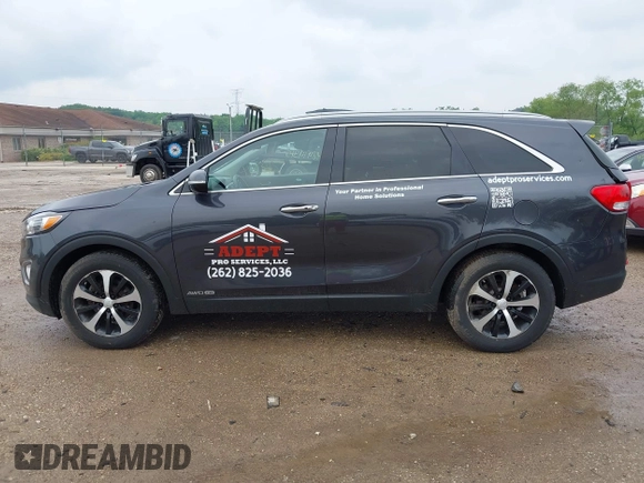 2016 Kia Sorento EX with VIN 5XYPHDA5XGG159251, listed as a IAAI auction lot 42414315 with 132,051 mi miles and . Bid and sale history available at DreamBid. Image 14.