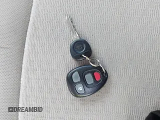 2008 Chevrolet Impala LS z VIN 2G1WB58K289245688, wystawiony jako IAAI lot #42173365 z przebiegiem 200 939 mil mil oraz . Historia ofert i sprzedaży dostępna na DreamBid. Obrazek 11.