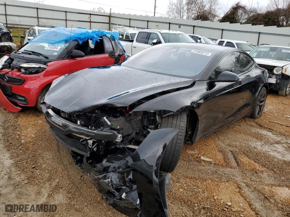 2022 Tesla Model S with VIN 5YJSA1E58NF488719, listed as a Copart auction lot 81804213 with 0 mi miles and Salvage Title. Bid and sale history available at carsss.com. Image 1.