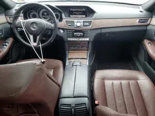 2014 Mercedes-Benz E 350 Sport with VIN WDDHF5KB9EA831131, listed as a Copart auction lot 55201435 with 121,696 mi miles and Clean Title. Bid and sale history available at DreamBid. Image 8.