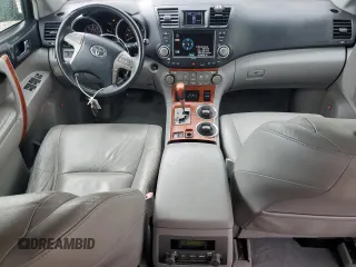 2010 Toyota Highlander Limited z VIN JTEDK3EH7A2152709, wystawiony jako Copart lot #65324325 z przebiegiem 167 807 mil mil oraz Szkoda całkowita • Salvage title. Historia ofert i sprzedaży dostępna na DreamBid. Obrazek 8.