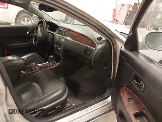 2008 Buick LaCrosse CXL with VIN 2G4WD582181278869, listed as a IAAI auction lot 41734181 with 152,518 mi miles. Bid and sale history available at carsss.com. Image 5.