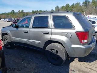 2007 Jeep Grand Cherokee Laredo with VIN 1J8GR48K37C652484, listed as a IAAI auction lot 41909226 with 134,099 mi miles. Bid and sale history available at carsss.com. Image 15.