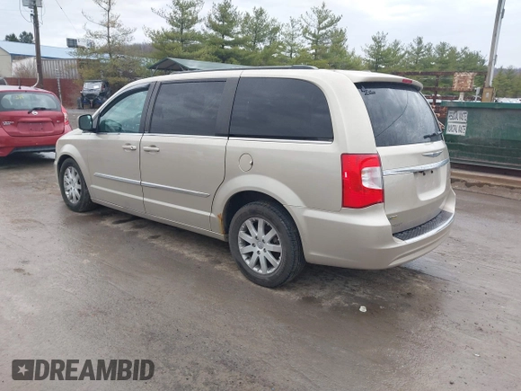 2014 Chrysler Town & Country Touring with VIN 2C4RC1BG2ER212233, listed as a IAAI auction lot 41836648 with 105,034 mi miles. Bid and sale history available at carsss.com. Image 3.