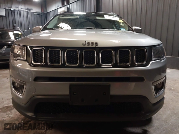 2018 Jeep Compass Limited with VIN 3C4NJDCB4JT482046, listed as a IAAI auction lot 42471049 with 67,666 mi miles and . Bid and sale history available at DreamBid. Image 13.