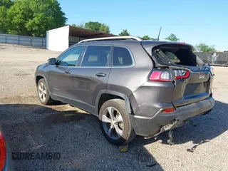 2021 Jeep Cherokee Limited with VIN 1C4PJLDX8MD179651, listed as a IAAI auction lot 42009341 with Not provided miles and . Bid and sale history available at DreamBid. Image 3.