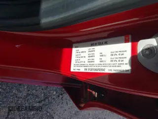 2018 Tesla Model 3 Long Range Battery z VIN 5YJ3E1EA9JF025942, wystawiony jako IAAI lot #42122703 z przebiegiem 84 453 mil mil oraz . Historia ofert i sprzedaży dostępna na DreamBid. Obrazek 9.