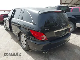 2006 Mercedes-Benz R-Class 3.5L with VIN 4JGCB65E26A006704, listed as a IAAI auction lot 41745249 with 145,198 mi miles. Bid and sale history available at carsss.com. Image 3.