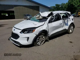 2020 Ford Escape SE с VIN 1FMCU9G67LUA21680, выставлен на аукционе Copart как лот 64477675 с пробегом 107 374 миль миль и Списание • Salvage title. История ставок и продаж доступна на DreamBid. Изображение 1.