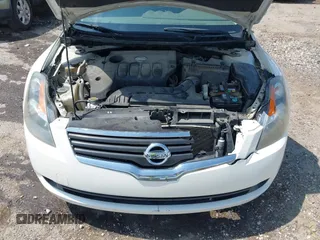 2009 Nissan Altima 2.5 S with VIN 1N4AL21E89N561120, listed as a IAAI auction lot 42020054 with 220,237 mi miles. Bid and sale history available at carsss.com. Image 10.