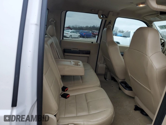 2010 Ford F-250 XL with VIN 1FTSW2AR1AEA31293, listed as a Copart auction lot 85756814 with 118,994 mi miles and Salvage title. Bid and sale history available at DreamBid. Image 10.