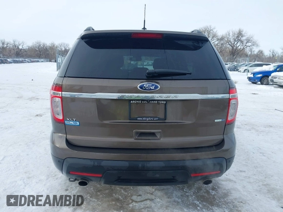 2015 Ford Explorer XLT with VIN 1FM5K8D81FGA95629, listed as a IAAI auction lot 41550100 with 138,968 mi miles. Bid and sale history available at carsss.com. Image 16.