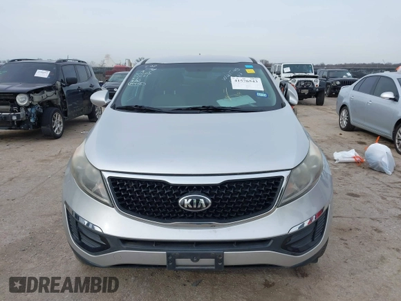 2016 Kia Sportage LX with VIN KNDPB3AC4G7804225, listed as a IAAI auction lot 41576543 with 143,613 mi miles. Bid and sale history available at carsss.com. Image 12.