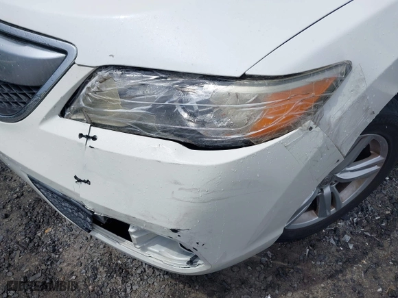 2013 Acura RDX with VIN 5J8TB3H30DL012632, listed as a IAAI auction lot 41852557 with 166,543 mi miles. Bid and sale history available at carsss.com. Image 6.