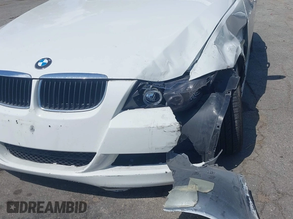 2006 BMW 3 Series 325i with VIN WBAVB13556PT01230, listed as a IAAI auction lot 41949691 with 162,386 mi miles and . Bid and sale history available at carsss.com. Image 13.