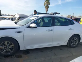 2016 Kia Optima LX Turbo with VIN 5XXGT4L15GG022697, listed as a IAAI auction lot 41410728 with 72,628 mi miles. Bid and sale history available at carsss.com. Image 14.