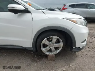 2016 Honda HR-V EX with VIN 3CZRU5H51GM744068, listed as a IAAI auction lot 41664383 with 66,596 mi miles. Bid and sale history available at carsss.com. Image 6.