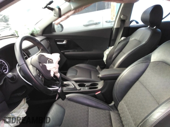 2019 Kia Niro EX with VIN KNDCC3LC4K5222283, listed as a Copart auction lot 45430815 with 83,319 mi miles and Non Repairable. Bid and sale history available at carsss.com. Image 7.