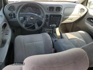 2006 Chevrolet TrailBlazer LS with VIN 1GNET16SX66165482, listed as a Copart auction lot 48082775 with 140,041 mi miles and Clean Title. Bid and sale history available at DreamBid. Image 8.