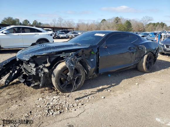 2020 Chevrolet Camaro 1SS with VIN 1G1FF1R76L0106111, listed as a Copart auction lot 87757775 with 68,646 mi miles and Salvage Title. Bid and sale history available at carsss.com. Image 1.